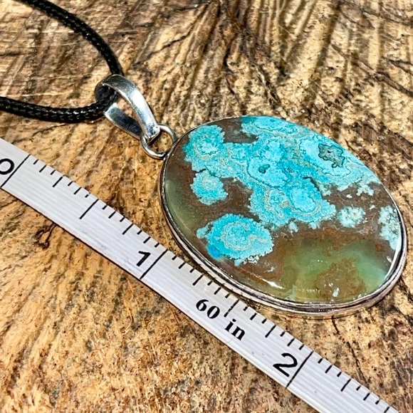 Crazy Lace Agate Crystal Pendant 2” - Picture 5 of 13